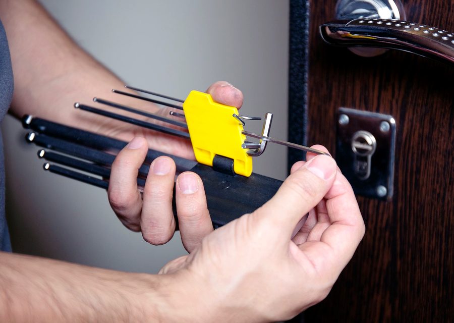 Locksmith work in Miami Gardens, FL
