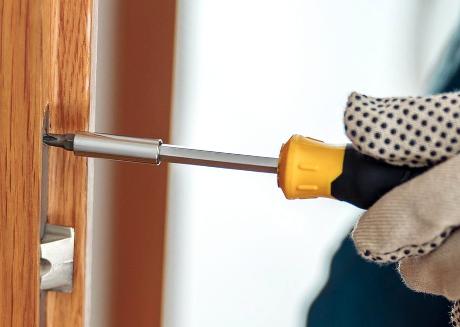 Locksmith work in Lowell, IN
