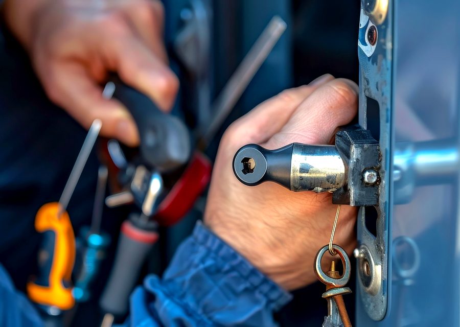 Locksmith work in Chicago, IL