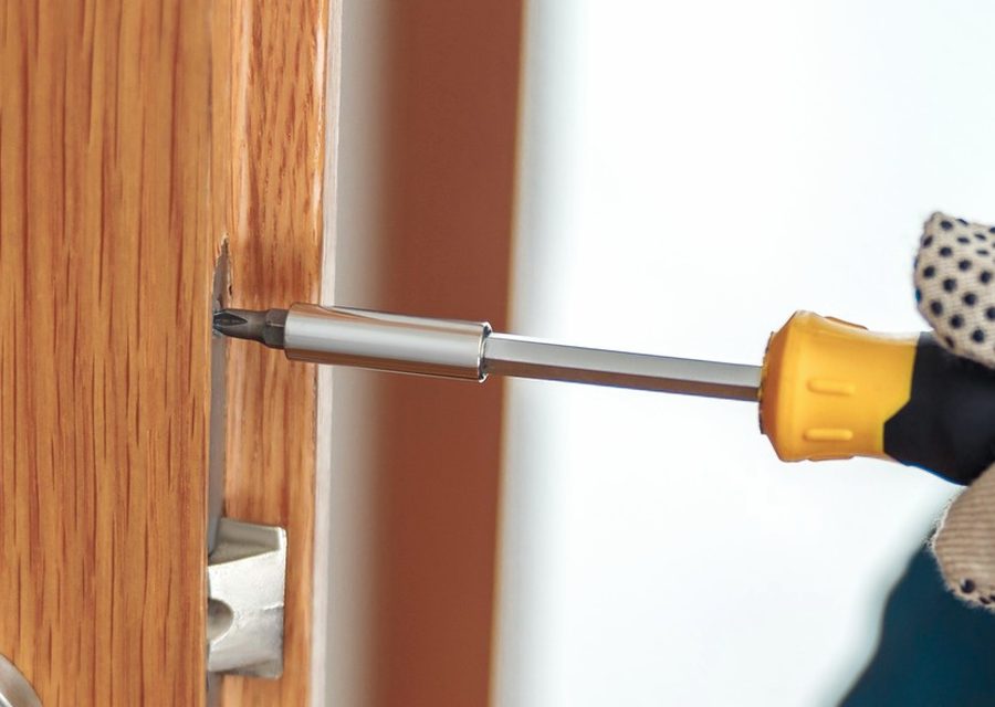 Locksmith work in White Oak, PA