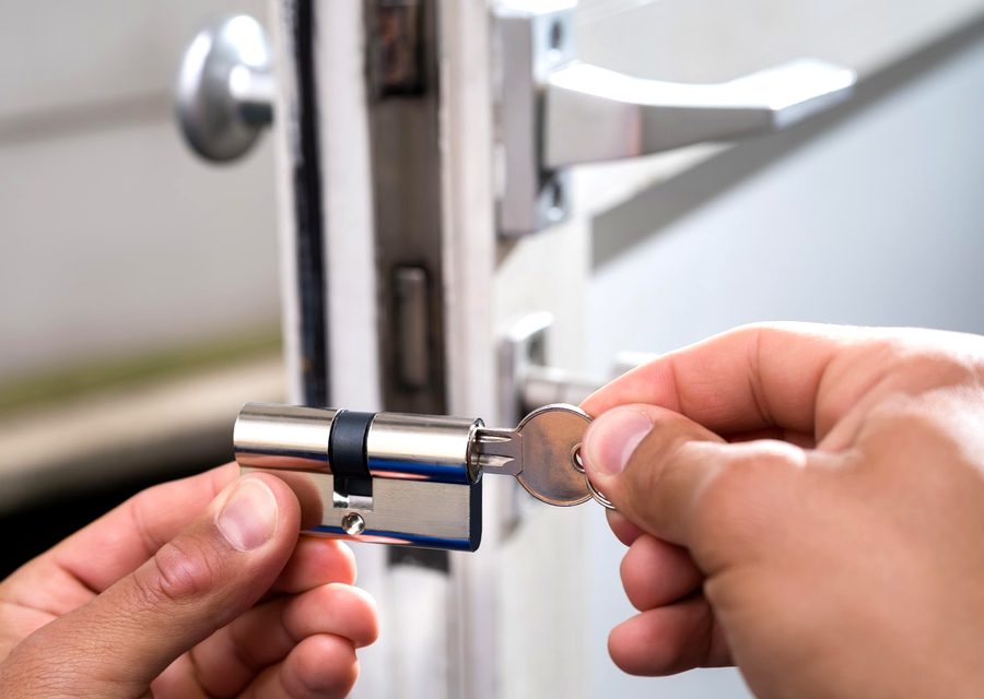 Locksmith work in Miami, FL
