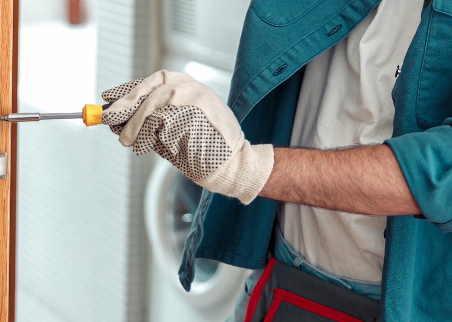 Locksmith work in Tampa, FL