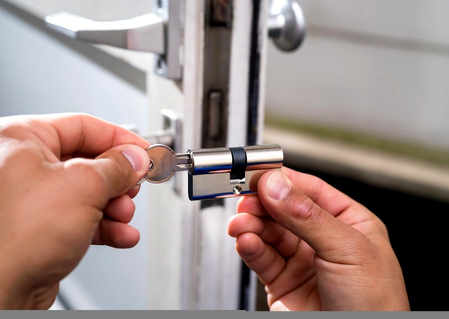 Locksmith work in Miami, FL