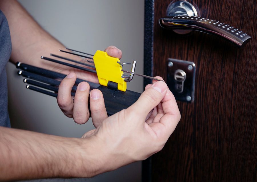 Locksmith work in Lyons, IL