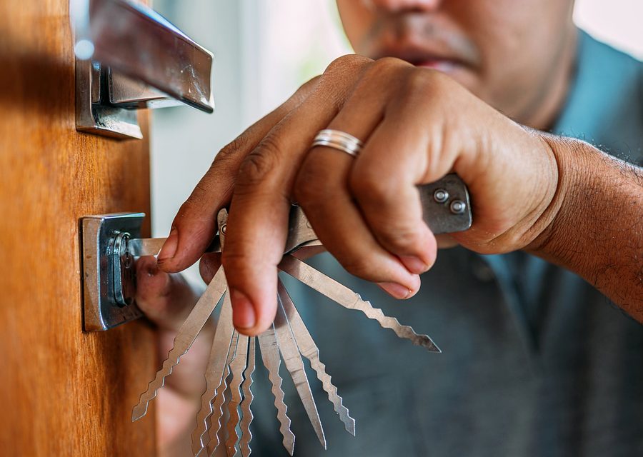 Locksmith work in Miami Beach, FL
