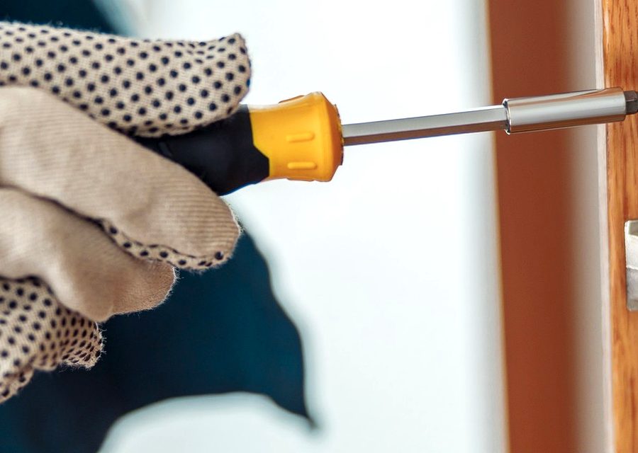 Locksmith work in Chicago, IL