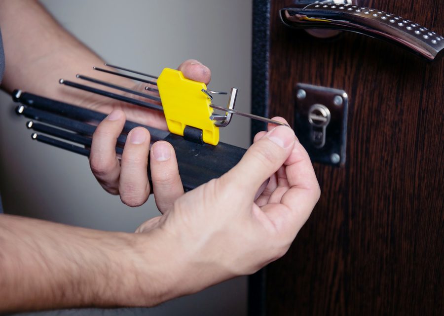 Locksmith work in Miami, FL