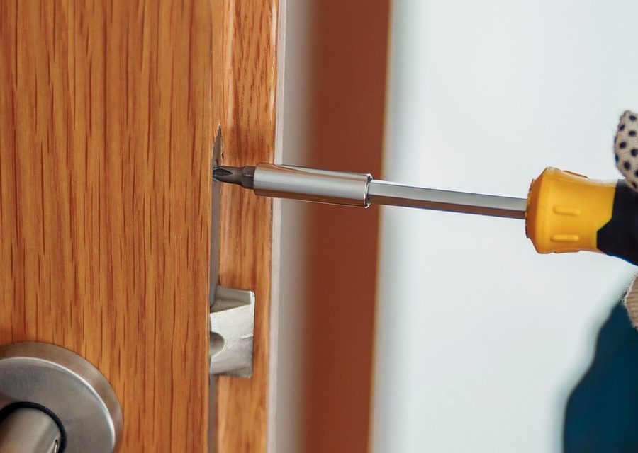 Locksmith work in Stevenson Ranch, CA