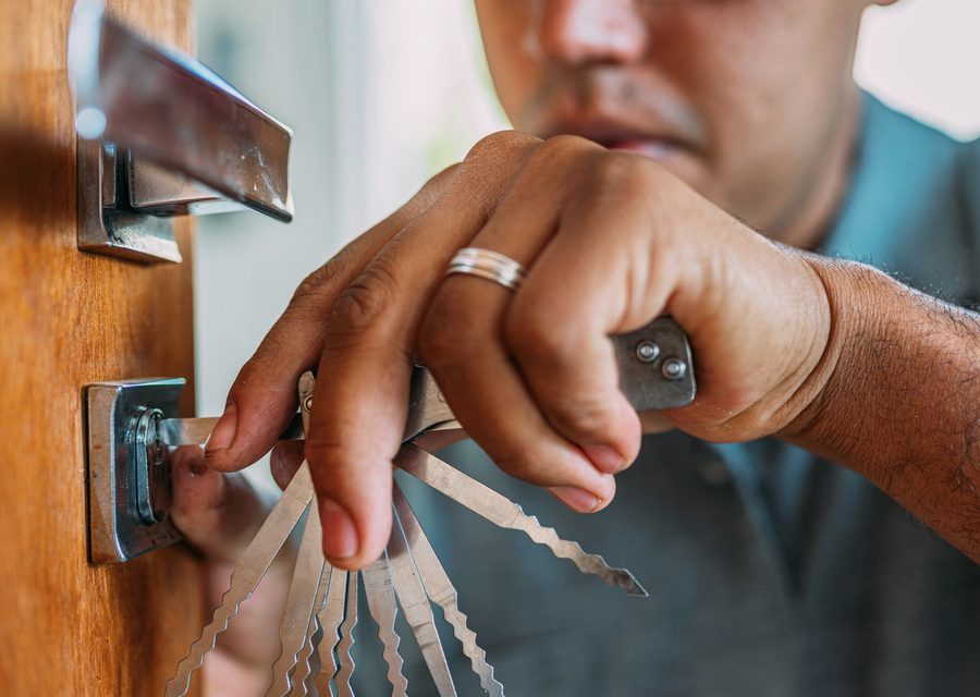 Locksmith work in Tucson, AZ
