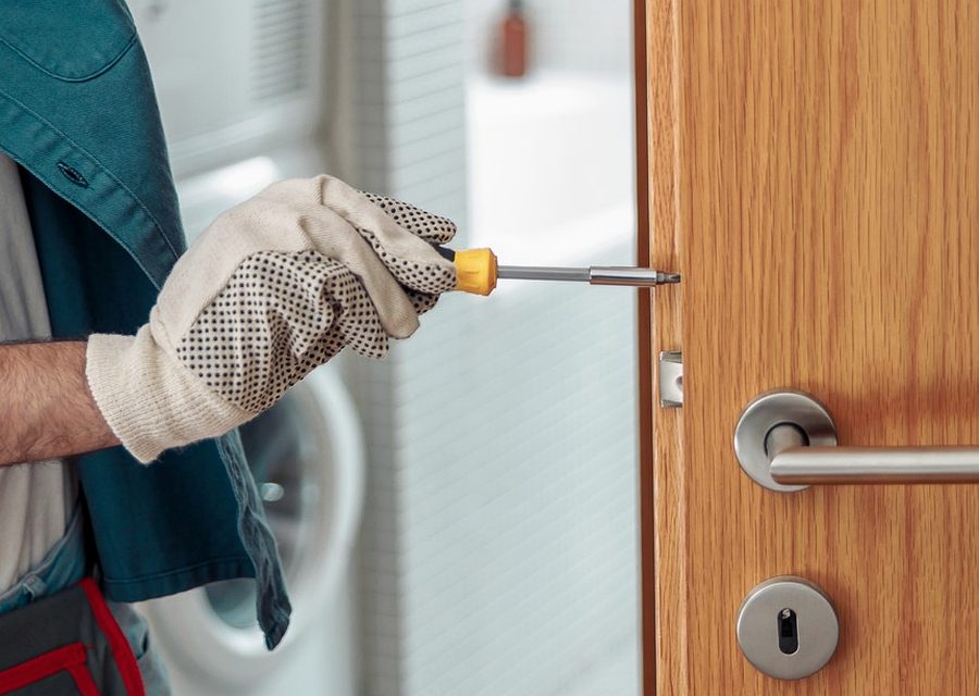 Locksmith work in Lake City, GA
