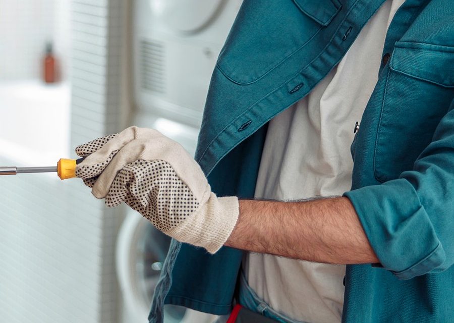 Locksmith work in Whitestown, IN