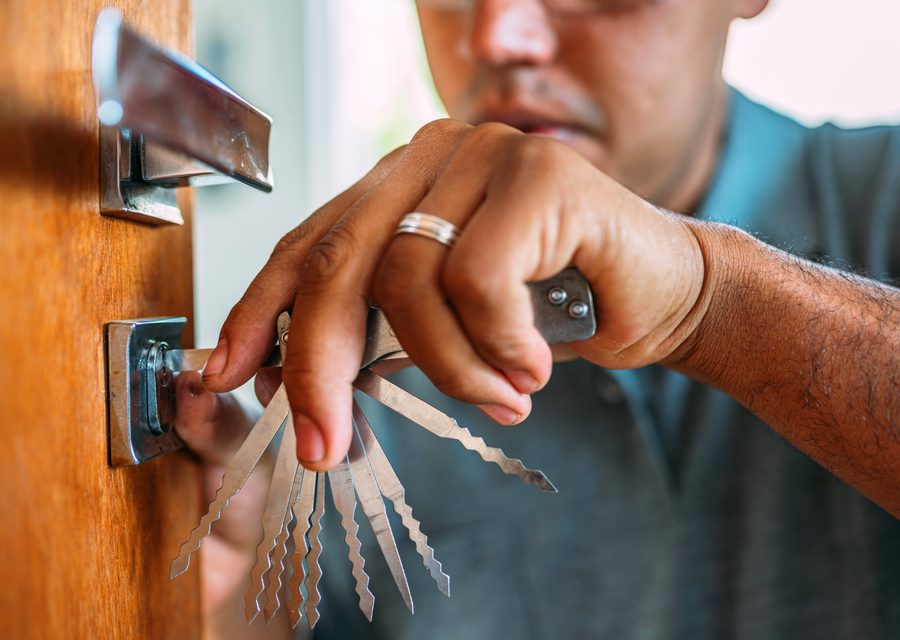 Lock installation and repair in Hurst