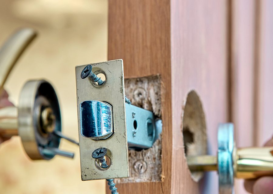 Lock installation and repair in Huntington