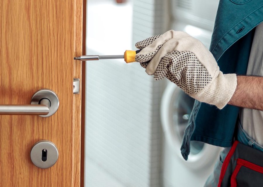 Lock installation and repair in Plymouth