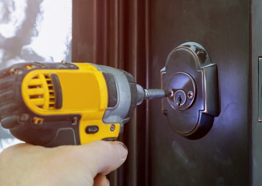 Lock installation and repair in Burbank