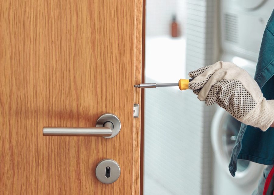 Lock installation and repair in Huntington