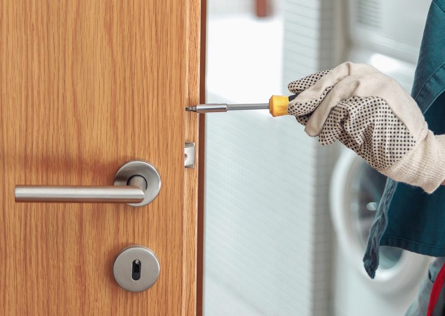 Lock installation and repair in Westmont