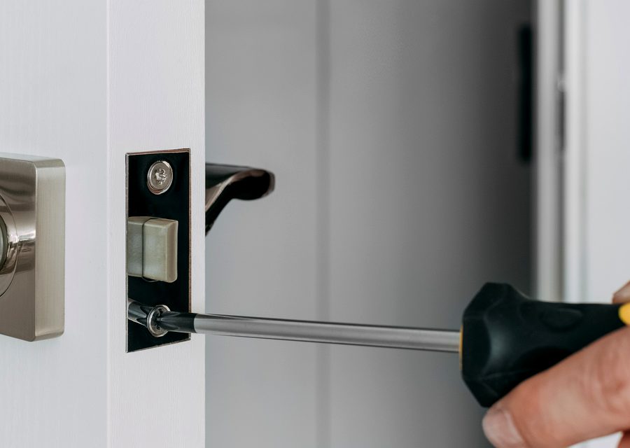 Lock installation and repair in Irvine