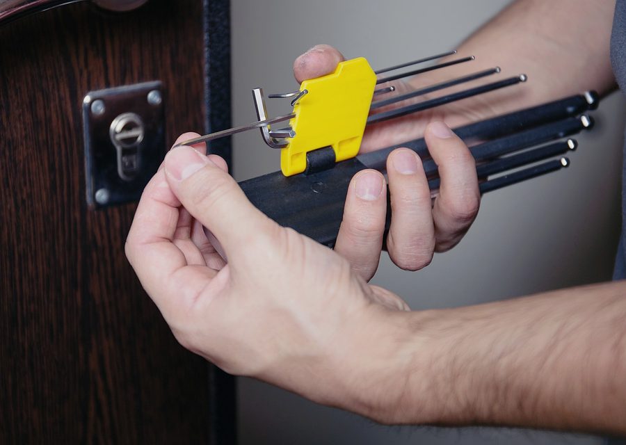 Lock installation and repair in Arlington
