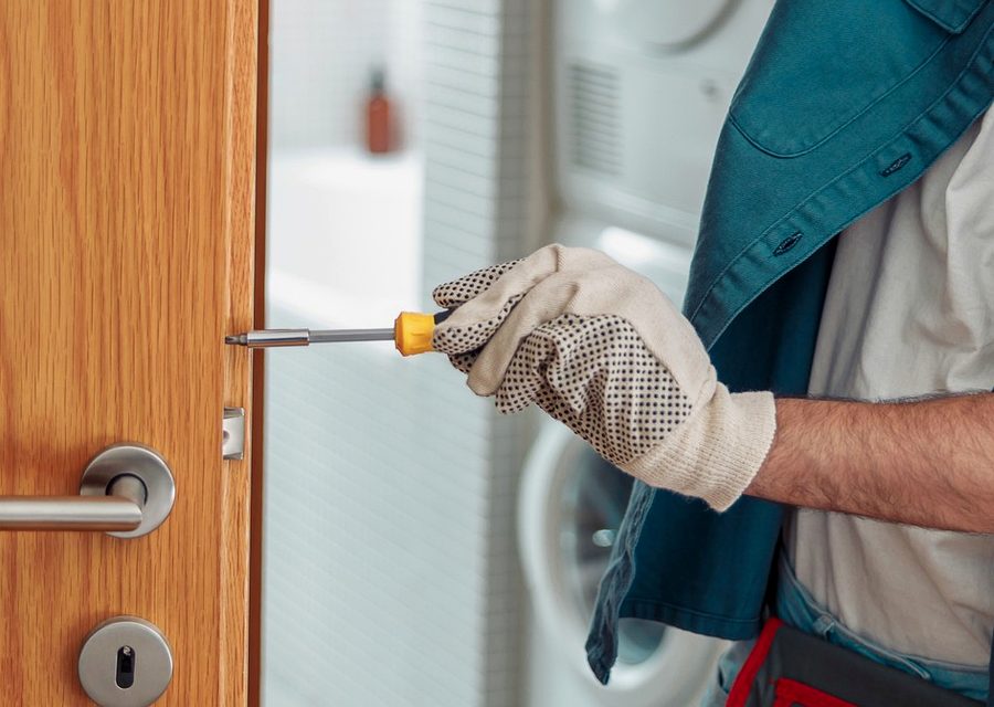 Lock installation and repair in Los Angeles