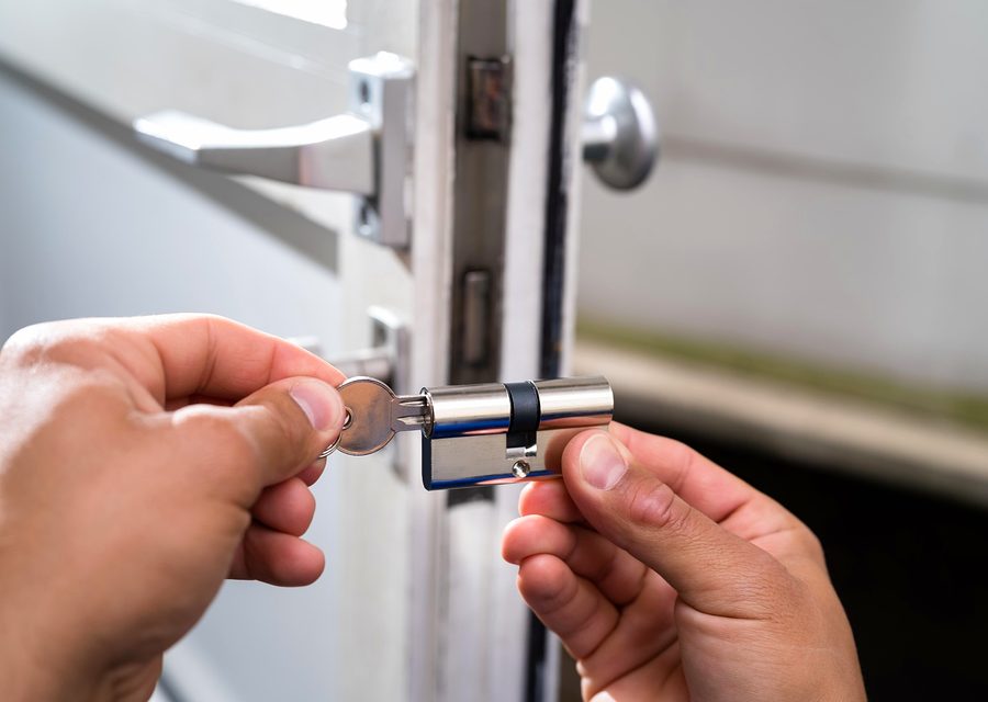 Lock installation and repair in Tustin