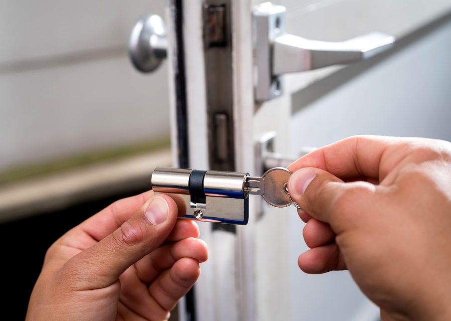 Lock installation and repair in Agoura Hills