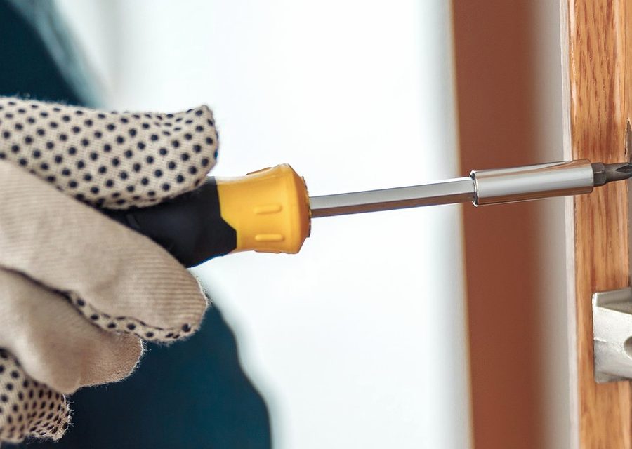 Lock installation and repair in Arlington