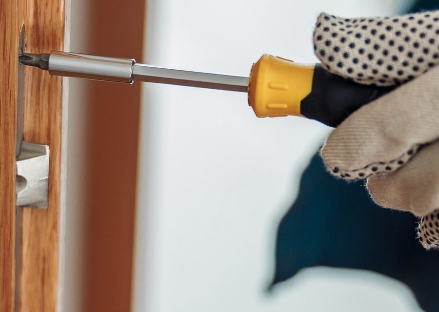 Lock installation and repair in Phoenix