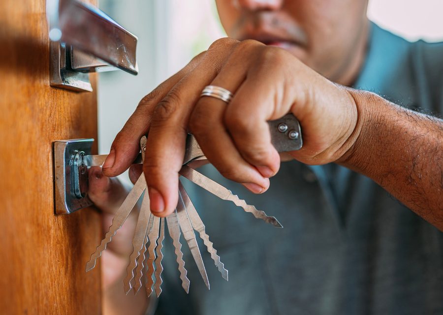 Lock installation and repair in Corona