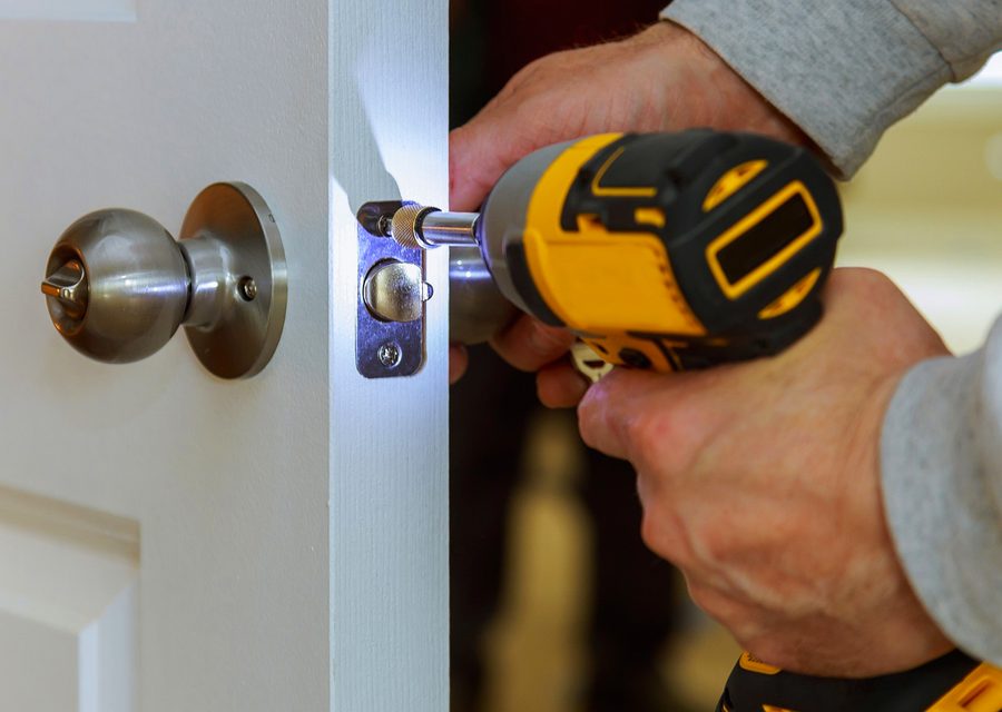 Lock installation and repair in Los Angeles