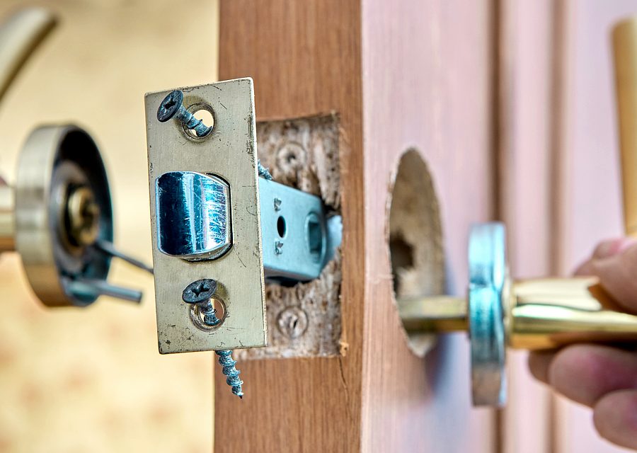 Lock installation and repair in St Louis Park
