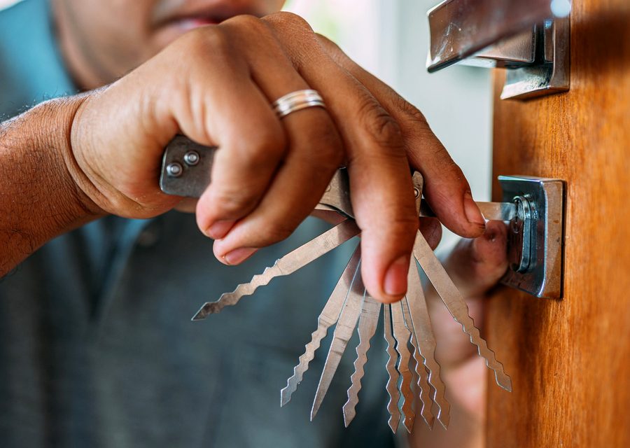 Lock installation and repair in Renton