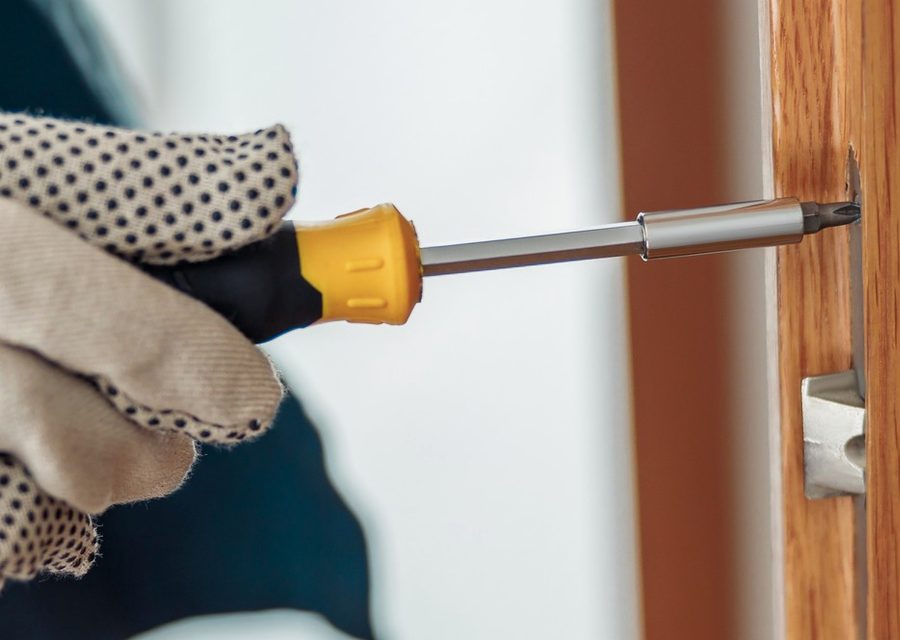 Lock installation and repair in Riverside