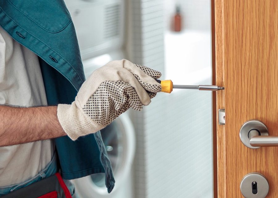 Lock installation and repair in Belmont