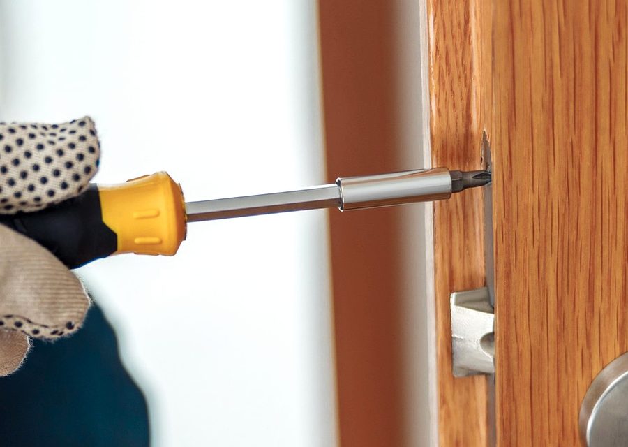 Lock installation and repair in Ohara
