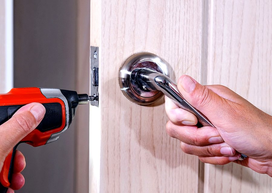 Lock installation and repair in Hempstead
