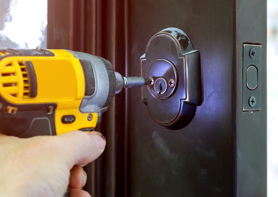 Emergency locksmith service near Roswell