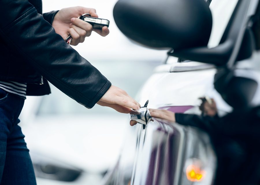 Emergency locksmith service near Teaneck