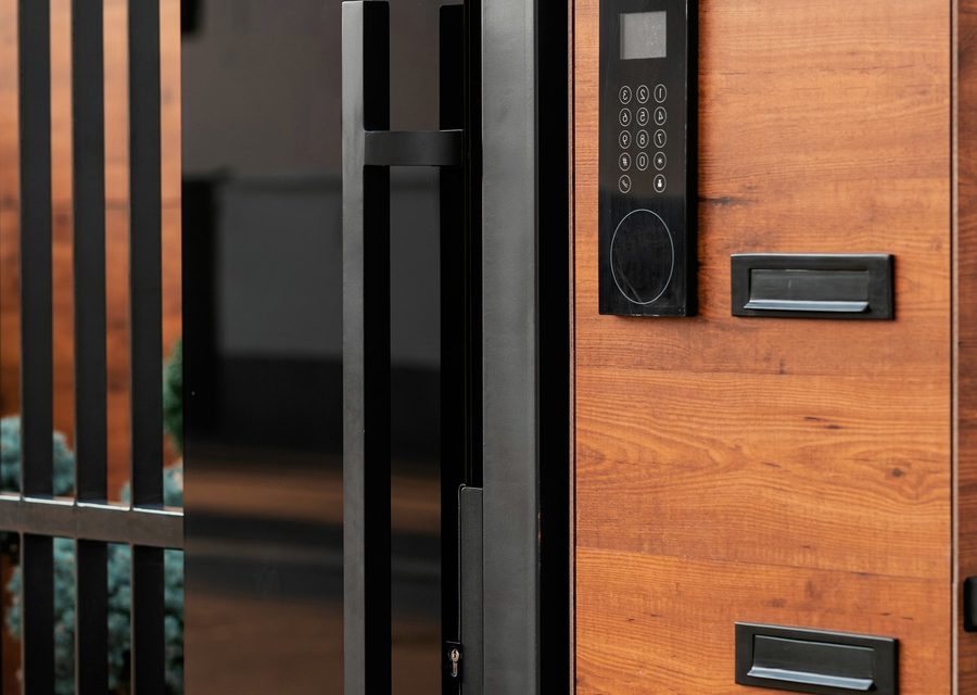Emergency locksmith service near Tallahassee