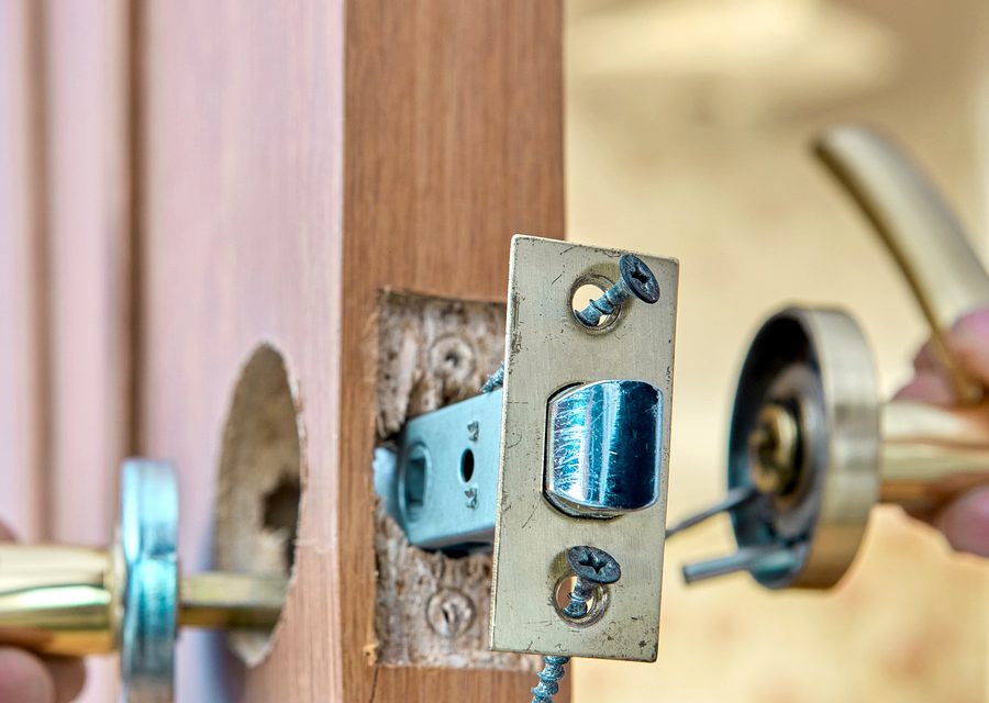 Emergency locksmith service near Plymouth