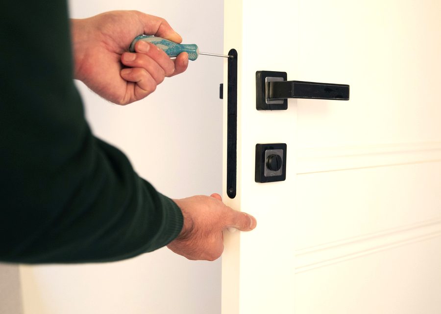 Emergency locksmith service near Forest Lake