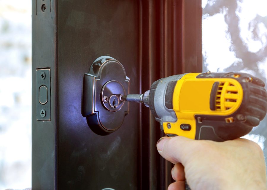 Emergency locksmith service near Charlotte