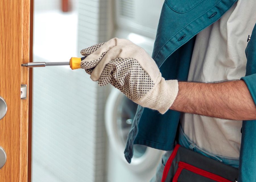 Emergency locksmith service near North Huntingdon