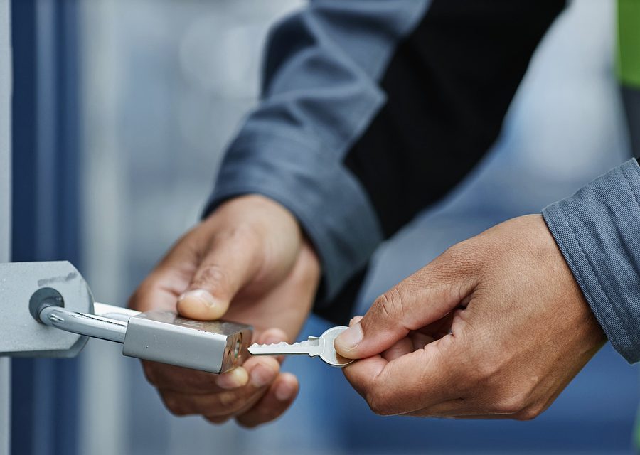 Emergency locksmith service near Escondido