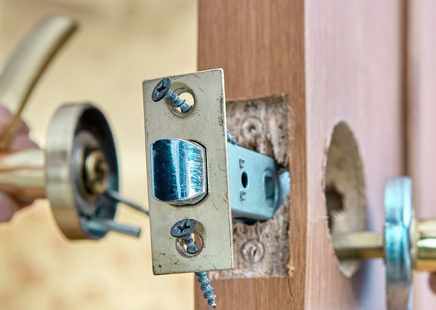 Emergency locksmith service near Deer Park