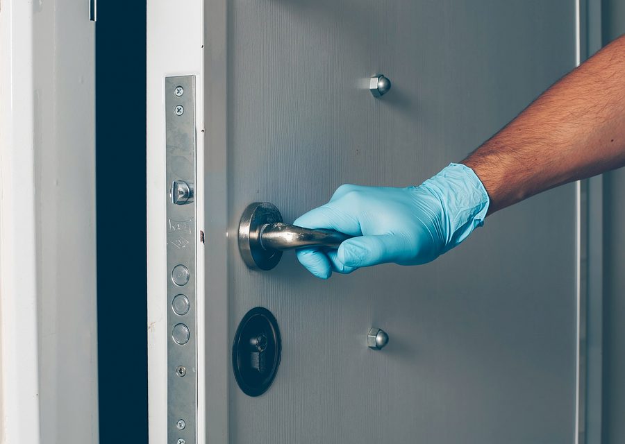 Emergency locksmith service near Edmond