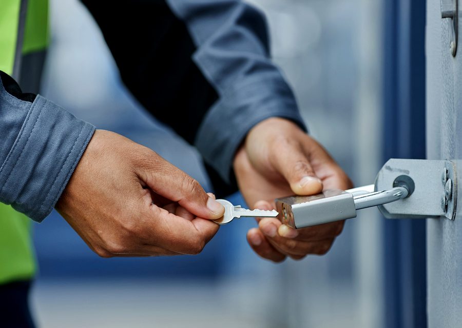 Emergency locksmith service near Tucson