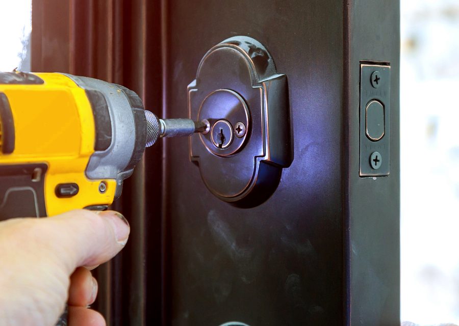 Emergency locksmith service near Lake Mary