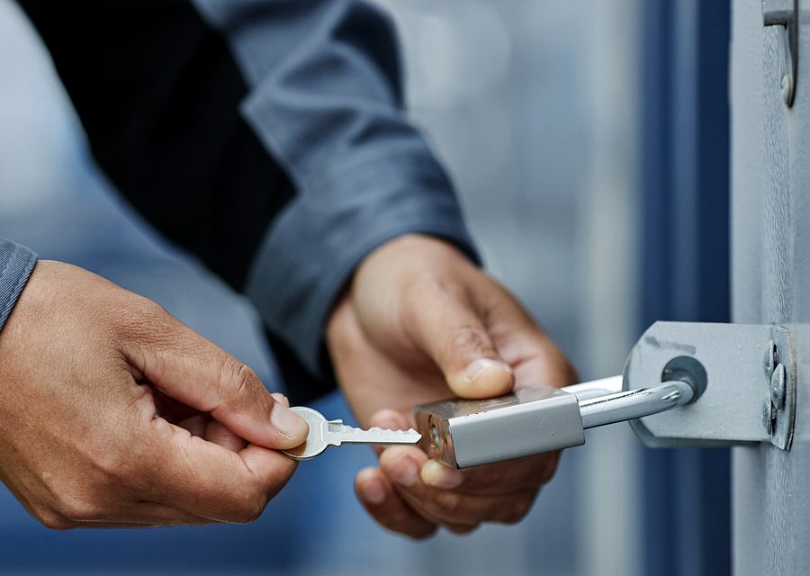 Emergency locksmith service near Burlington