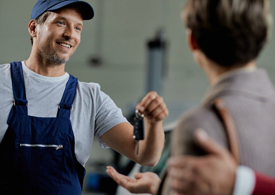 Emergency locksmith service near Edmond